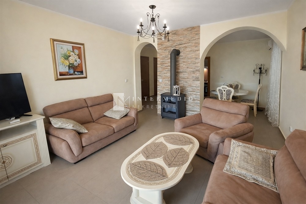 Apartment for Sale in Herceg Novi – Spacious 3-Bedroom 101m² with Sea View, Gomila